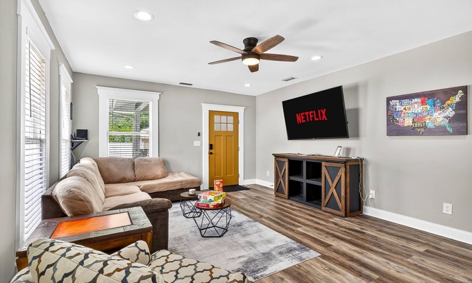 Tampa Heights House | Rest & Recharge | Modern Comfort Near Downtown