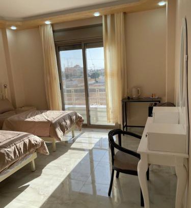 Al Jizah Hotel | Rest sky