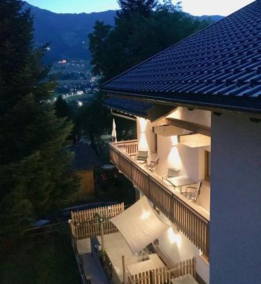 Hart im Zillertal Apartment | Restaurant Appartements Almdiele