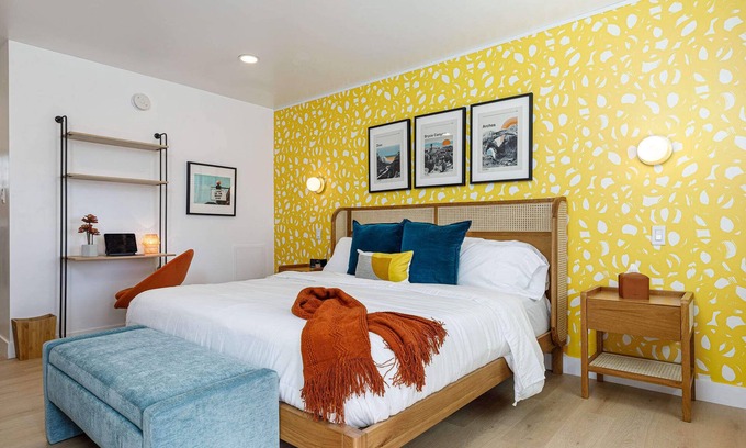 Kanab Apartment | Retro Chic l Your National Park Gateway