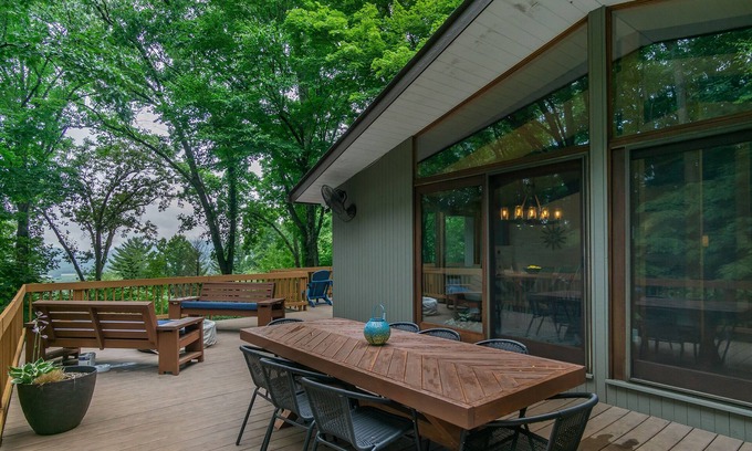 Fairview House | Retro Metro Deck House | MCM Gem with Hot Tub & Spectacular Views!