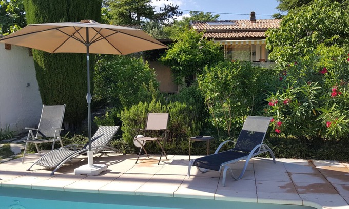 Forcalquier House | Rêve de Provence : Villa with garden and swimming pool