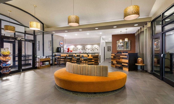 Minot Hotel | Revel Hotel Minot, SureStay Collection by Best Western