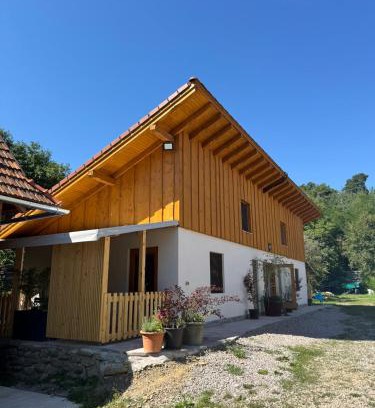 Zabala Apartment | Rezi Pava