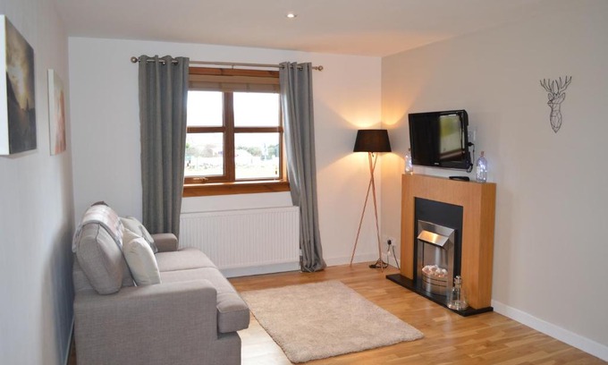 Culloden Moor Apartment | Rhanna at Culloden Moor