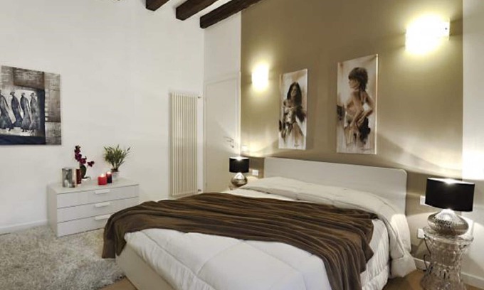 San Polo House | Rialto twins house, in the center of the city