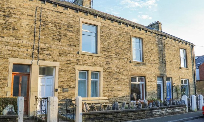 Giggleswick House | Ribblesdale Cottage