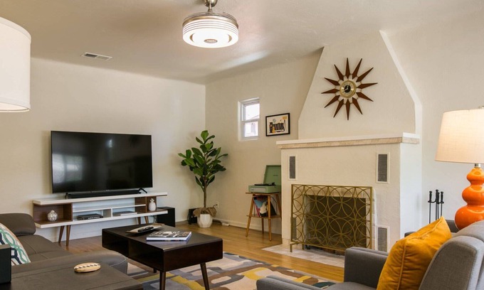 Nob Hill House | Richmond Mid Century