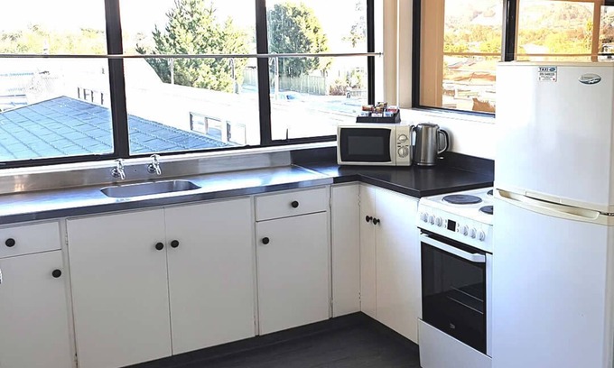 Richmond Hotel | Richmond Motel & Holiday Park