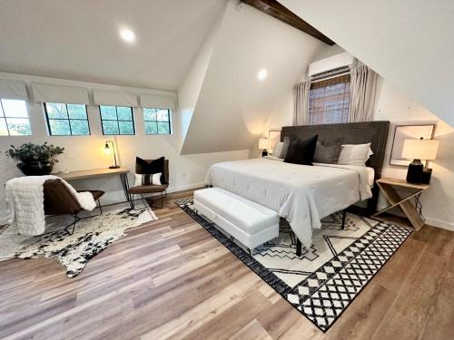Siloam Springs Hotel | Ridgehouse