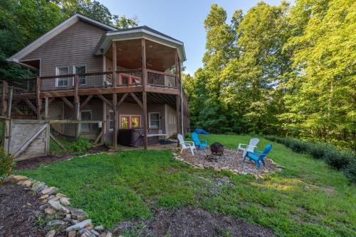 Fairview House | Ridgetop Hideaway