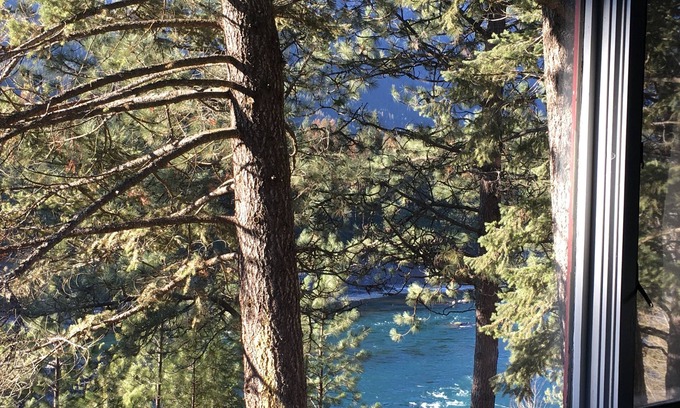 Thompson Falls Hotel | Rimrock Lodge