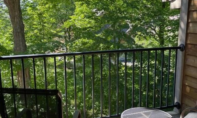 Egg Harbor Condo | Rise and Shine in Door County, Lovely Condo