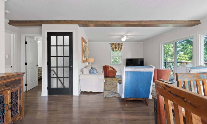 Decatur House | River Access and Dock - Chickamauga River Refuge