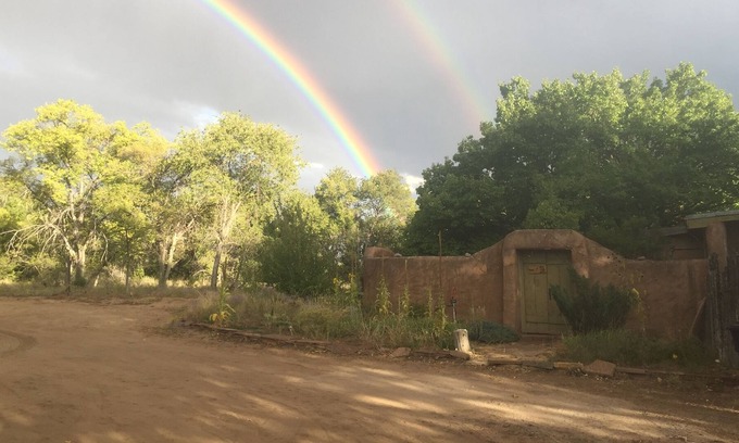 Medanales House | River Farm Guest Casita - A Sheltered Pastoral Abode