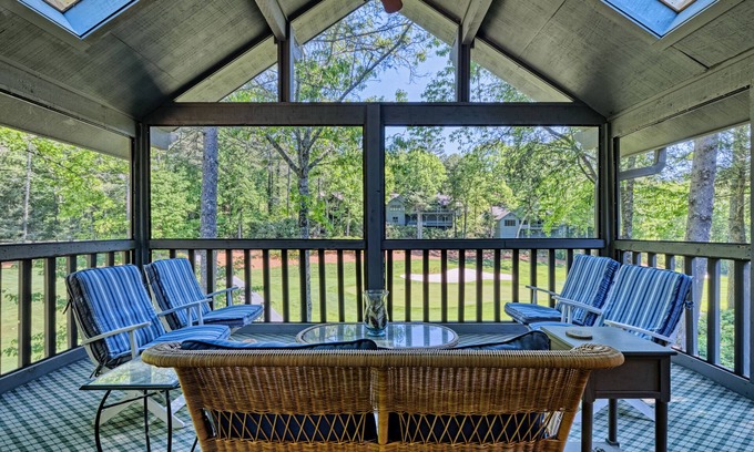 Sapphire House | River Park 59 - Close to Miller Waterfall!