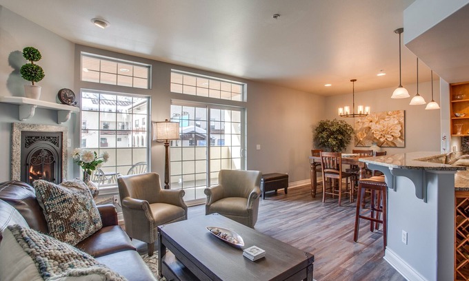 Leavenworth Condo | River's Echo Downtown Leavenworth Condo Vacation Rental, Mountain View for 6