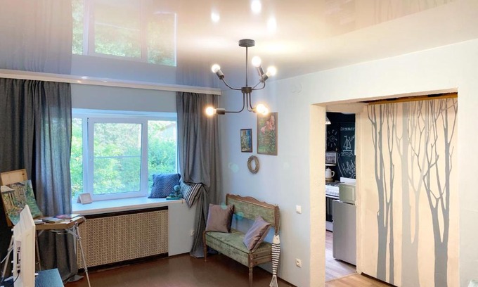 Veliky Novgorod Apartment | River sketches