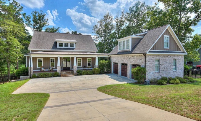Evans House | River views, best neighborhood, 8 miles to Augusta National Golf Club