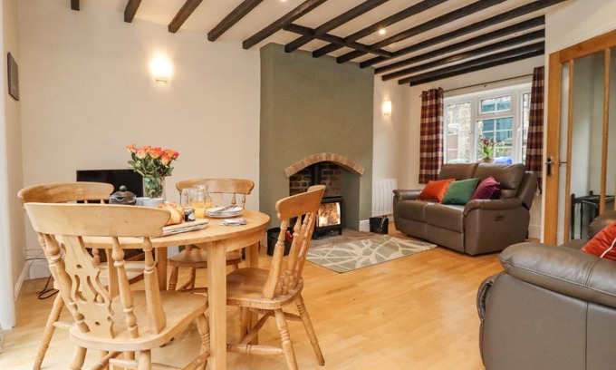 Grosmont House | Riverbank View