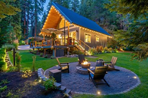 Ardenvoir Ski Chalet | Riverfront Chalet Near Skiing, Lakes, Mtns & Leavenworth