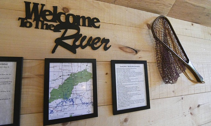 Nixa Cabin | Riverfront custom built cabin offering the best of the Unique Ozarks
