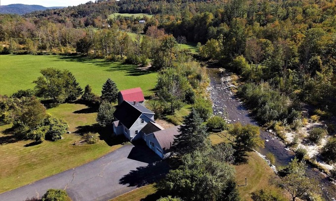 Chester House | Riverfront, family fun, amazing rec room, close to Magic & Okemo