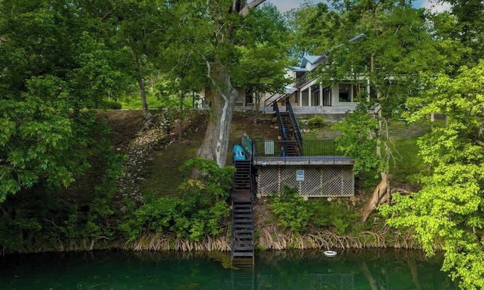 Canyon Lake House | Riverfront | Firepit & Gameroom!