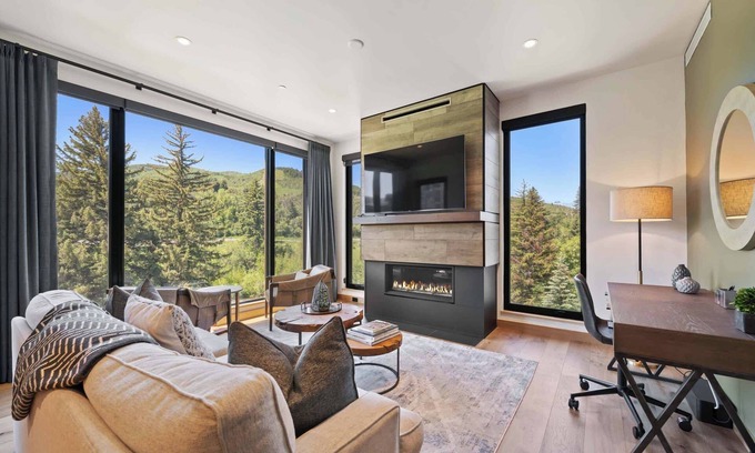 Avon Condo | Riverfront Lodge 208 - 2 Bedroom Residence
