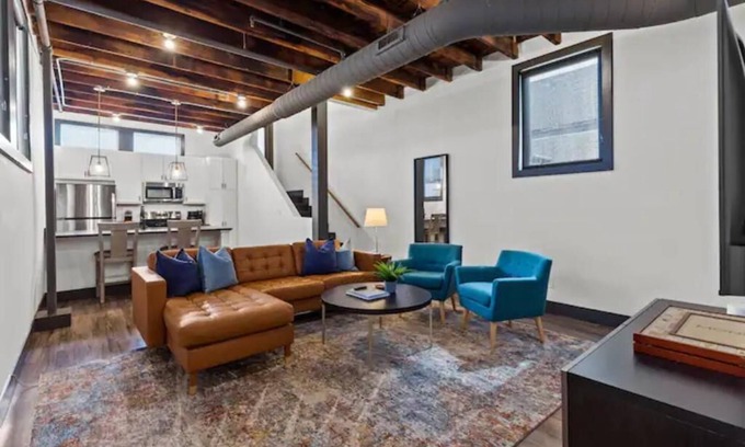 Downtown St. Louis Apartment | Riverfront Loft - Private Balcony - King Bed - Arch, Conventions & Casino