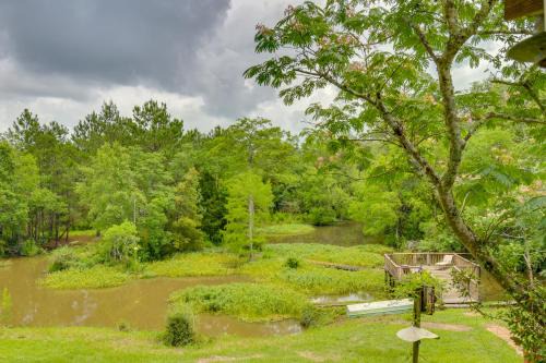 Fairhope House | Rivers Edge Alabama Gulf Coast Getaway with Deck!