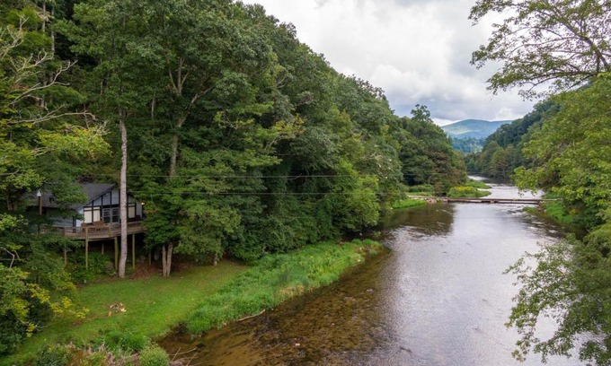 Todd House | Rivers Edge in Todd