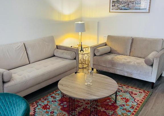 Island Gardens House | Riverside Double Room Garden View E14
