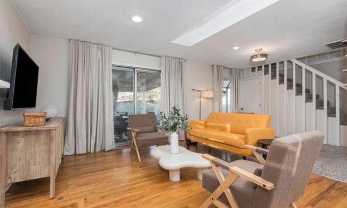 Old Southwest House | Riverside Haven with Home Theater sleeps 8