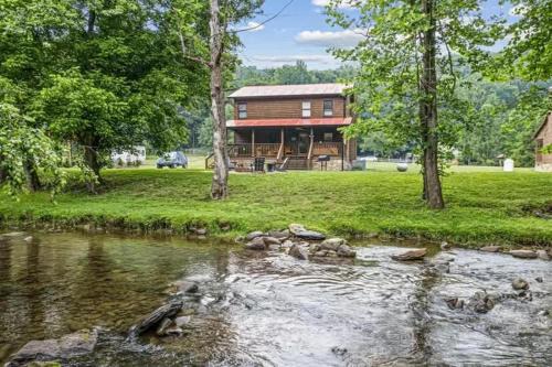 Cosby House | Riverside Retreat Cabin w Hot Tub & Fire Pit