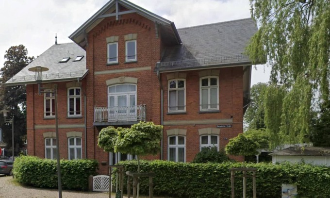 Geesthacht Apartment | Riverside Retreat with Comfort