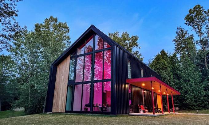 Oconto House | Riverside Retreat: Where Nature & Luxury Meet