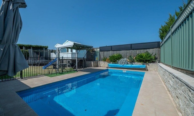 Dubbo House | Riviera Retreat - Pool & Outdoor Kitchen