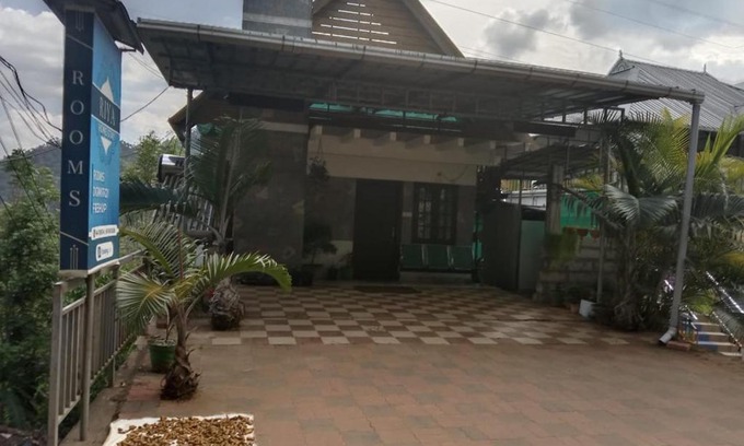 Anaviratty House | Riya Home Stay Munnar