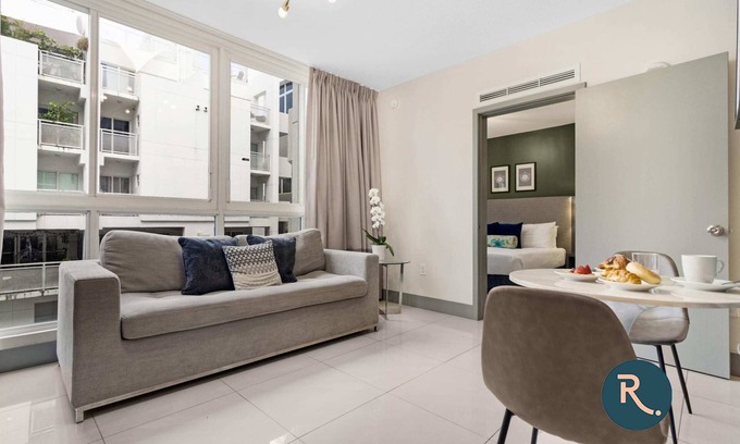 Brickell House | Roami at Habitat Brickell | Pool+Gym | 4 Bed Combo
