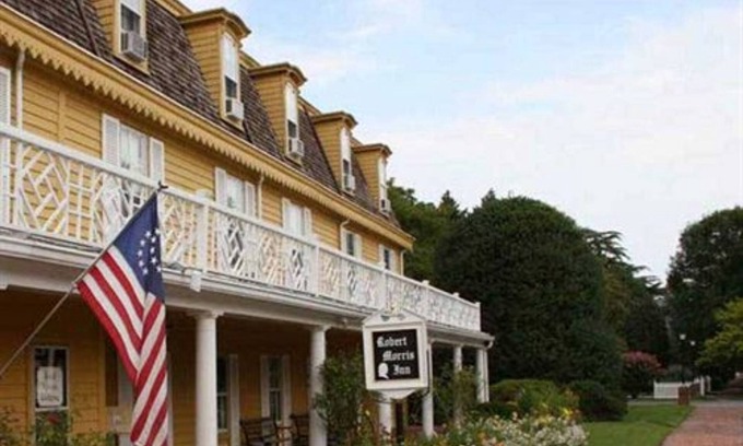 Oxford Bed & Breakfast | Robert Morris Inn