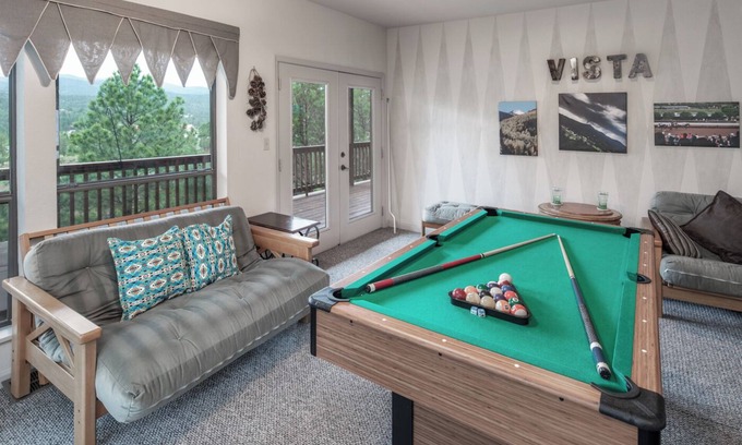 Ruidoso House | Robins Nest by Vtrips