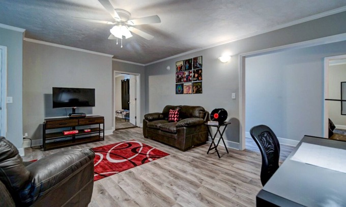 Murfreesboro Apartment | Rock and Roll Residence - short drive to Music City at 1/3 the Price!
