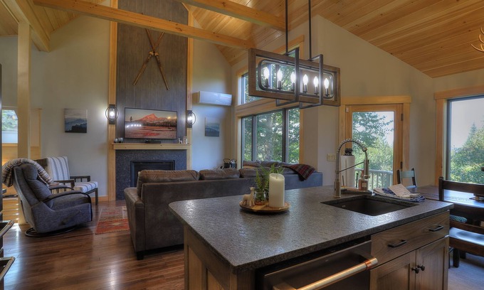 Rangeley Condo | Rock Pond Condo 55 - Ski in Ski out Rock Pond Condo at Saddleback