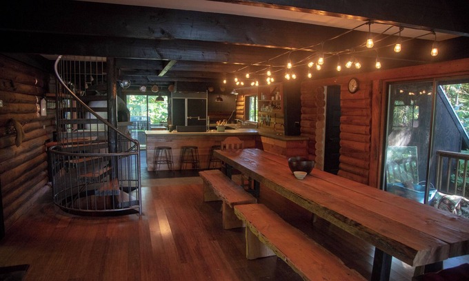 West Hills Cabin | ROCKLAND WOODS: LODGE, LAND & LAKE