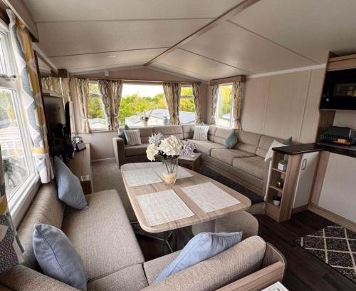 Hamworthy House | Rockley Park in Poole static caravan