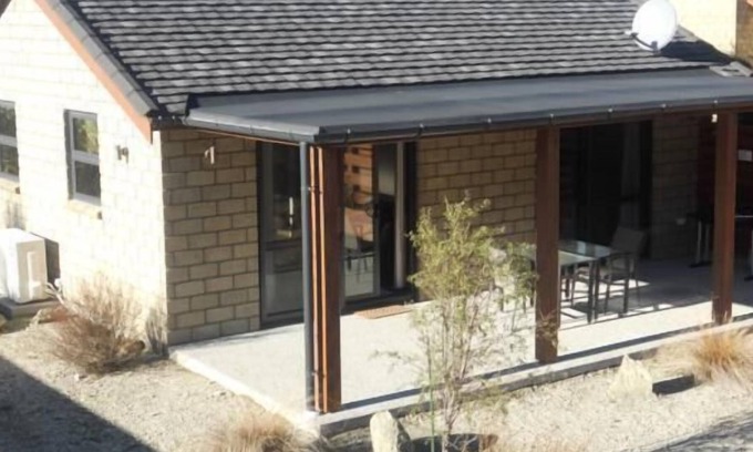 Albert Town Cottage | Rockview Cottage Wanaka