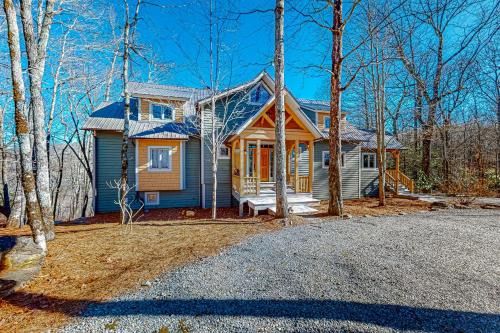 Sapphire House | Rocky Top Retreat