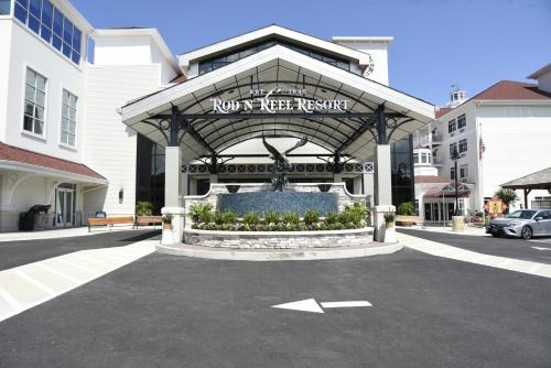 Chesapeake Beach Resort | Rod 'N' Reel Resort