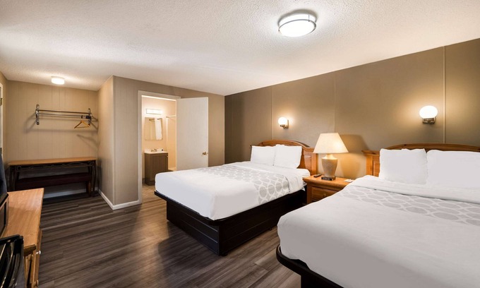La Crosse Hotel | Rodeway Inn